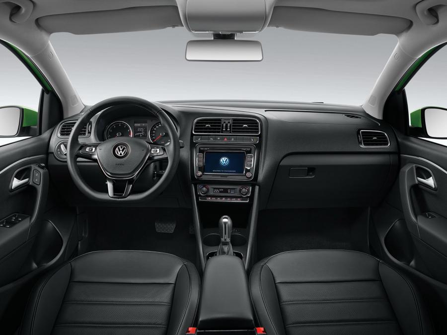  Volkswagen Polo 2014 года  (CN) (фото 6 из 8)